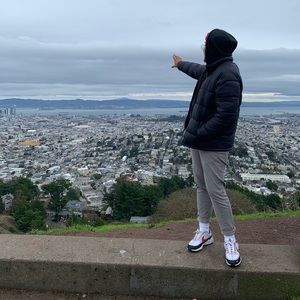 Meet your Posher, Bra